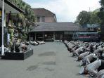 kapolresta-malang-beserta-jajarannya-sujud-massal.jpg