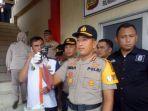 kapolresta-palembang-kombes-pol-didi-hayamansyah-merilis-pelaku-begal-di-de.jpg
