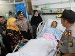 kapolri-dan-mensos-jenguk-korban-sarinah_20160119_222123.jpg