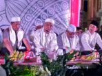 kapolri-dan-ustaz-arifin-ilham_20180324_093214.jpg