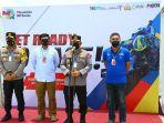 kapolri-jenderal-listyo-sigit-prabowo-mengecek-langsung-sirkuit-mandalika.jpg