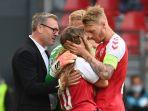 kapten-denmark-simon-kjaer-menenangkan-istri-christian-eriksen.jpg