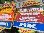 karangan-bunga-rk-di-rumah-pramono.jpg