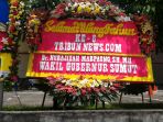 karangan-bunga-wakil-gubernur-sumut_20180322_124101.jpg