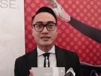 karl-lagerfeld-designer-kenamaan-dunia-yang-menginspirasi-barli-asmara_20161025_132014.jpg