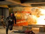 karl-urban-dalam-film-dredd.jpg