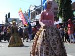 karnaval-batik-brebes_20160821_034243.jpg