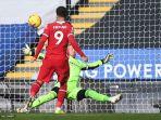 kasper-schmeichel-kanan-menyelamatkan-gawangnya-dari-kebobolan.jpg