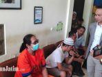 kasus-kerusuhan-asrama-mahasiswa-papua-3-tersangka-jalani-tahap-ii-di-kejari-surabaya.jpg