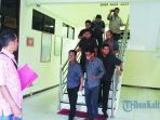 kasus-korupsi-yang-ditangani-kejati-kaltim_20171212_110014.jpg