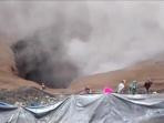 kawah-gunung-bromo_20160722_143736.jpg