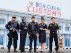 kawan-migran-bea-cukai-juanda-bantu-pekerja-migran-registrasikan-imei.jpg