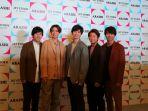 kazunari-ninomiya-masaki-aiba.jpg