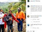 kebahagiaan-pria-di-lembata-diberi-jaket-jokowi-tidak-mau-cuci-disimpan-sebagai-kenangan.jpg