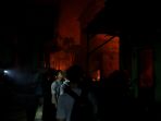 kebakaran-depo-pertamina-plumpang_20230303_234749.jpg