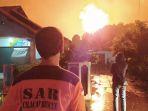 kebakaran-kilang-pertamina-terlihat-dari-permuv.jpg