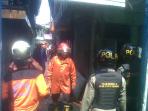 kebakaran-padat-penduduk-sbya_20141216_132941.jpg