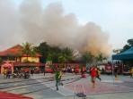 kebakaran-terjadi-di-bangunan-politeknik-negeri-banjarmasin-poliban2_20151115_120033.jpg<pf>kebakaran-terjadi-di-bangunan-politeknik-negeri-banjarmasin-poliban1_20151115_120000.jpg<pf>kebakaran-terjadi-di-bangunan-politeknik-negeri-banjarmasin-poliban_20151115_115149.jpg