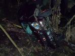 kecelakaan-tunggal-honda-cr-v.jpg
