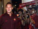 kedatangan-as-roma-ke-indonesia_20150724_215000.jpg