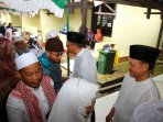 kedatangan-jemaah-haji-pontianak_20151019_165451.jpg