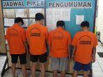 keempat-tersangka-kasus-penipuan-saat-di-mapolsek-bekasi-kota.jpg