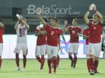 kegembiraan-skuat-timnas-indonesia_20180907_145939.jpg