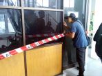 kejati-geledah-kantor-bappeda-riau_20170316_142738.jpg