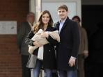kekasih-iker-casillas-sara-carbonero-melahirkan-putra-kedua-mereka_20160607_190449.jpg