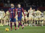 kekecewaan-gundogan-setelah-barcelona-kebobolan-granada.jpg