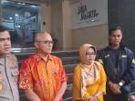 keluarga-arya-dari-di-polda-metro-jaya.jpg