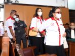 keluarga-brigadir-j-menjadi-saksi-sidang-richard-eliezer_20221025_210822.jpg