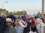 keluarga-calon-jemaah-haji-lampung-utara.jpg