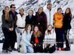 keluarga-kerajaan-belanda-saat-sesi-foto-tahunan-di-lech-austria-25-februari-2020.jpg