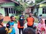 keluarga-korban-didampingi-kepala-desa-terantang-berembuk.jpg