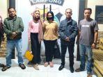 keluarga-korban-pembunuhan-mbah-slamet-asal-pesawaran.jpg