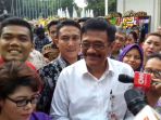 kembali-bertugas-saat-seribuan-bunga-hiasi-balai-kota-djarot-terima-kasih-loh_20170427_132342.jpg
