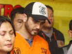 kembali-konsumsi-narkoba-fachri-albar-ditangkap-polisi_20180214_192832.jpg
