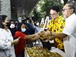kemendag-luncurkan-minyak-goreng-kemasan_20220706_191546.jpg