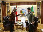 kementan-dan-direktur-ifad.jpg