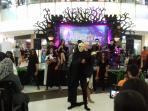 kemeriahan-halloween-creepy-hunt-di-hartono-mall_20161030_211116.jpg