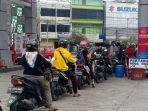 kenaikan-bbm-jenis-pertamax-akibatkan-antrean-pertalite.jpg