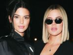 kendall-jenner-dan-khlo-kardashian_20180814_120719.jpg