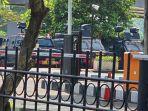 kendaraan-taktis-siaga-di-depan-gedung-dpr-ri-demo-bem.jpg