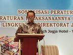 kepala-bagian-hukum-dan-ksln-toto-sukarno.jpg