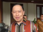 kepala-bkpm-thomas-lembong-konpers-mengenai-investasi_20170115_194417.jpg