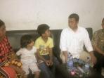 kepala-bnp2tki-temui-keluarga-korban-kapal-tenggelam_20141204_232330.jpg