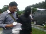 kepala-bpn-seruyan-ditangkap_20161115_150058.jpg