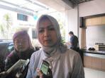 kepala-dinas-kesehatan-jawa-barat-alma-lucyati_20160621_202052.jpg