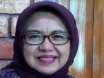 kepala-dinas-kesehatan-provinsi-sumsel-dra-lesty-nurainy-apt-mkes.jpg